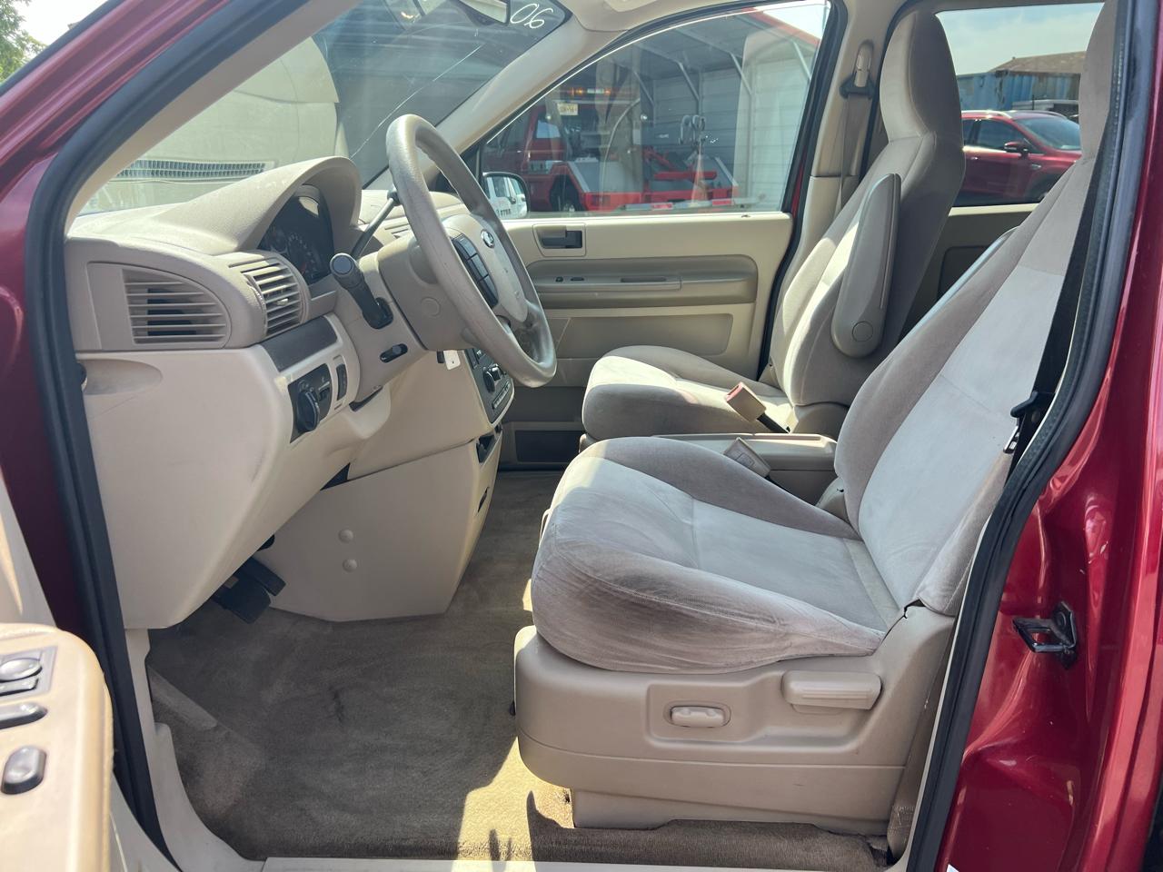 Ford Freestar LX Sport 2004