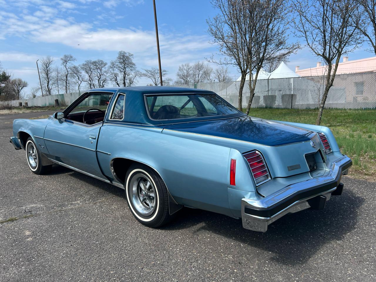 Pontiac Grand Prix 2dr Coupe LJ 1976