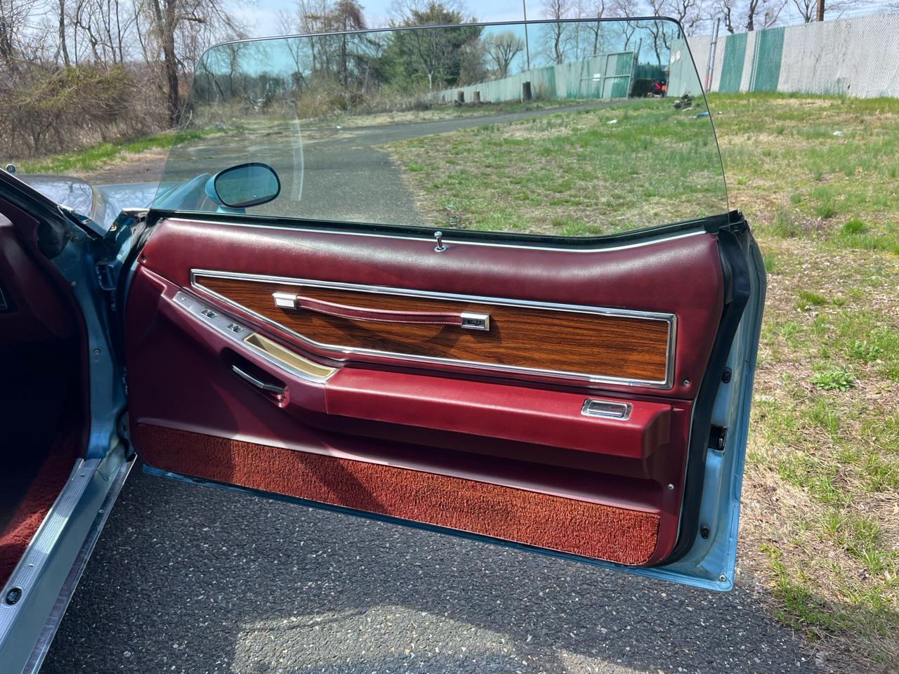 Pontiac Grand Prix 2dr Coupe LJ 1976