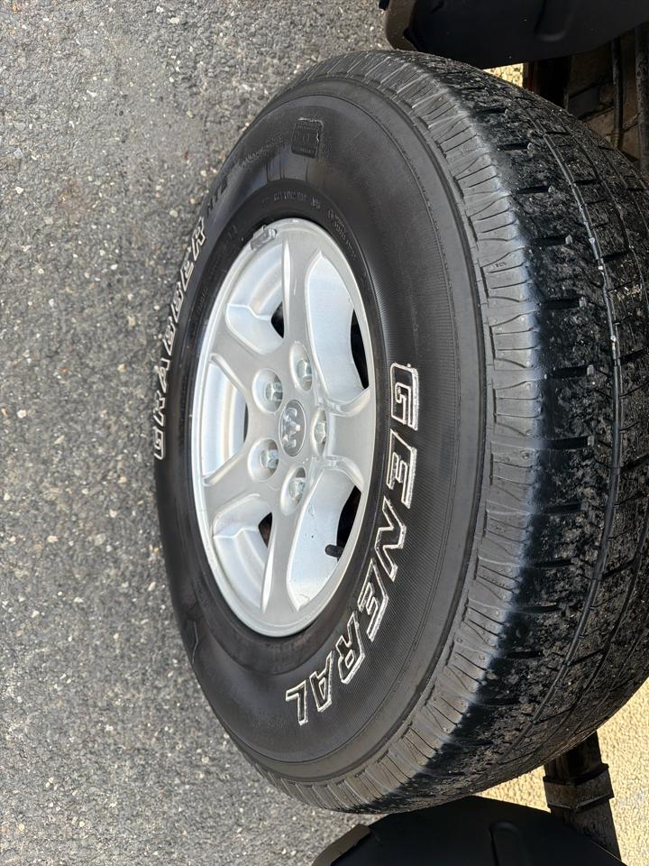 Dodge Dakota SLT Quad Cab 4WD 2005