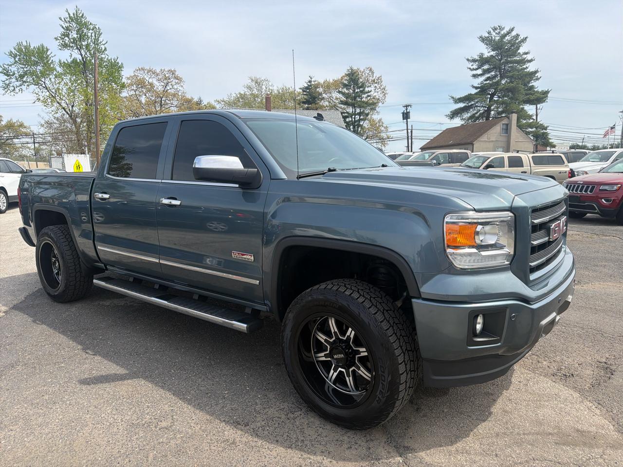 GMC Sierra 1500 4WD Crew Cab 157" AT4 2014