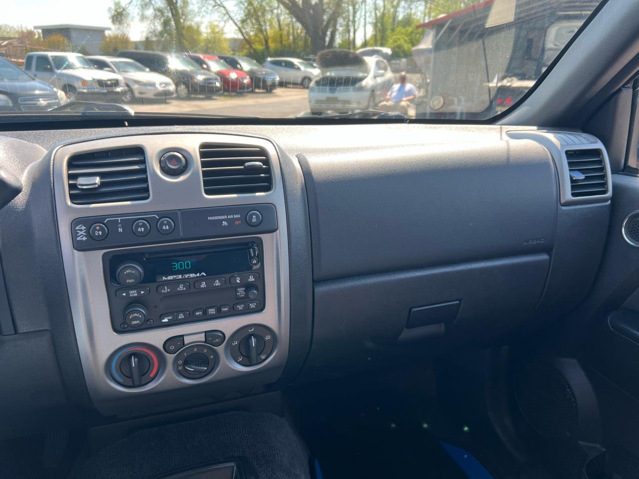 Chevrolet Colorado 2LT Crew Cab 4WD 2012