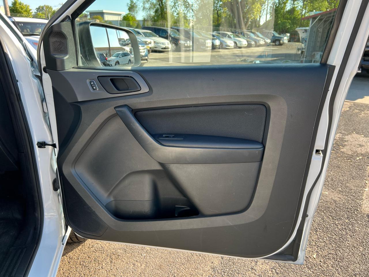 Ford Ranger 2WD SuperCab 126" XL 2023
