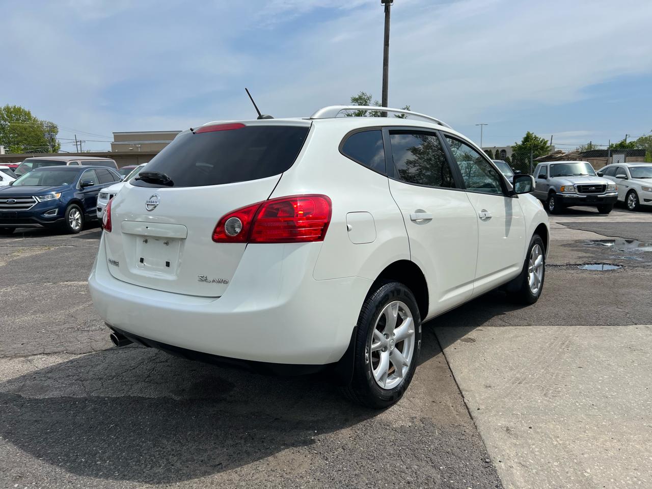Nissan Rogue S AWD 2008