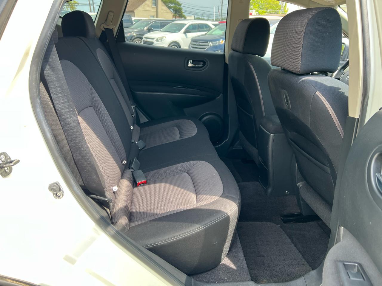 Nissan Rogue S AWD 2008