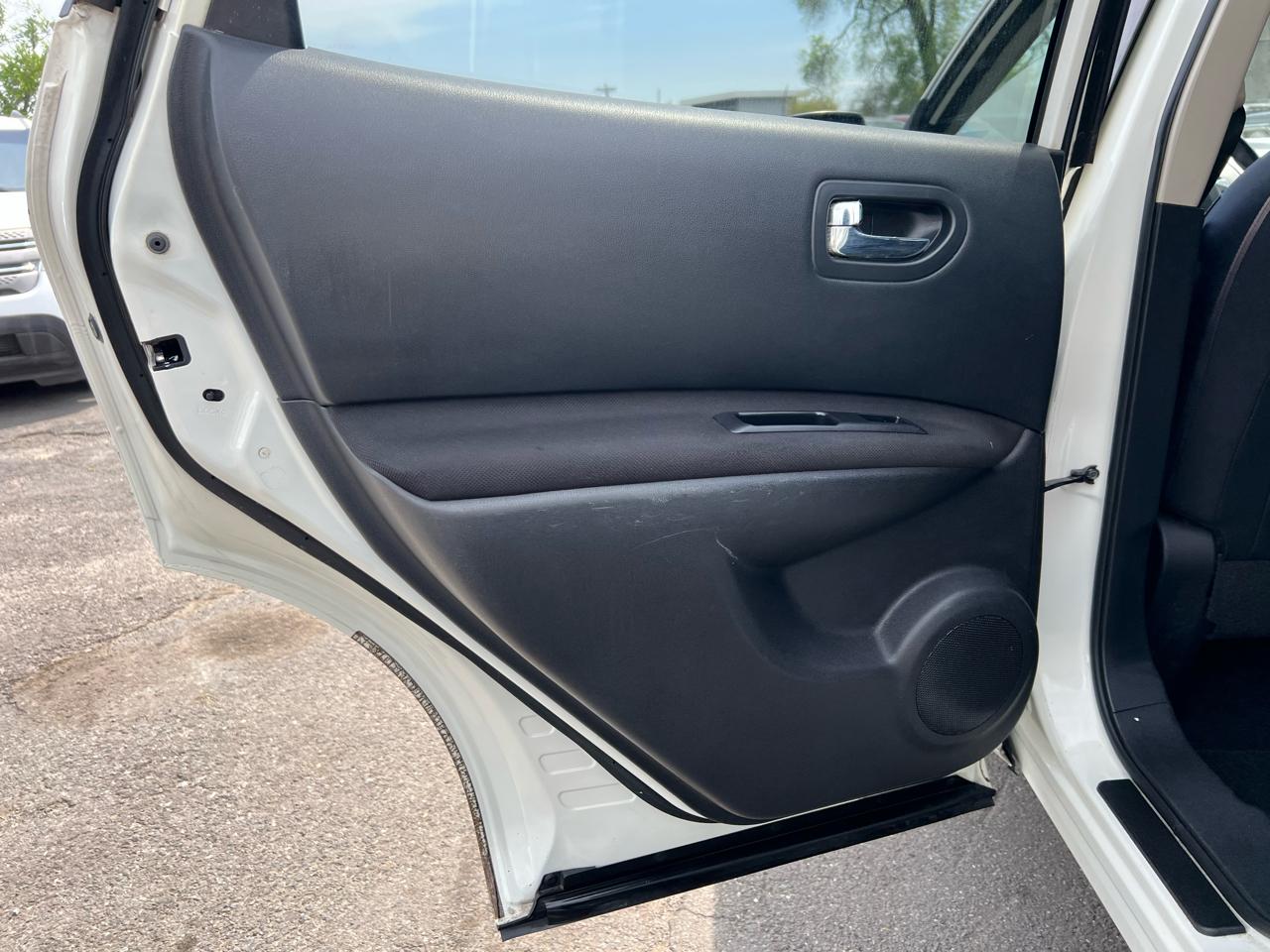 Nissan Rogue S AWD 2008