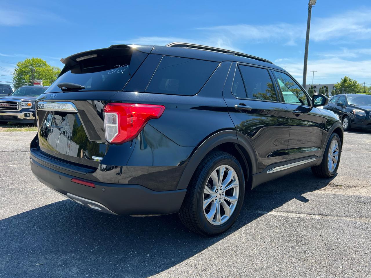Ford Explorer 4dr XLT 4WD 2020