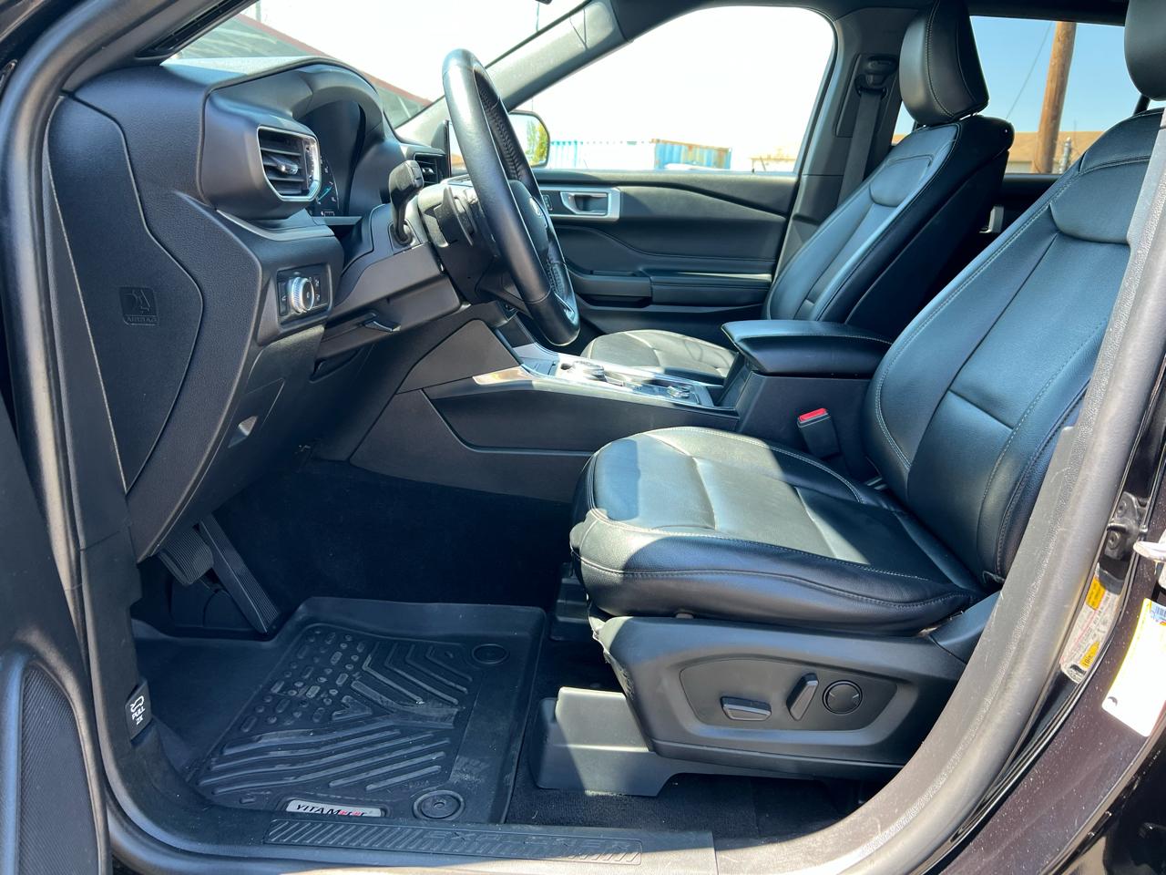 Ford Explorer 4dr XLT 4WD 2020