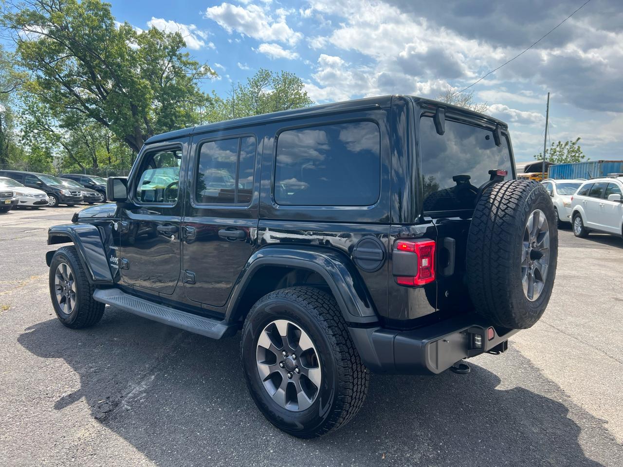 Jeep Wrangler Unlimited Sahara 2018