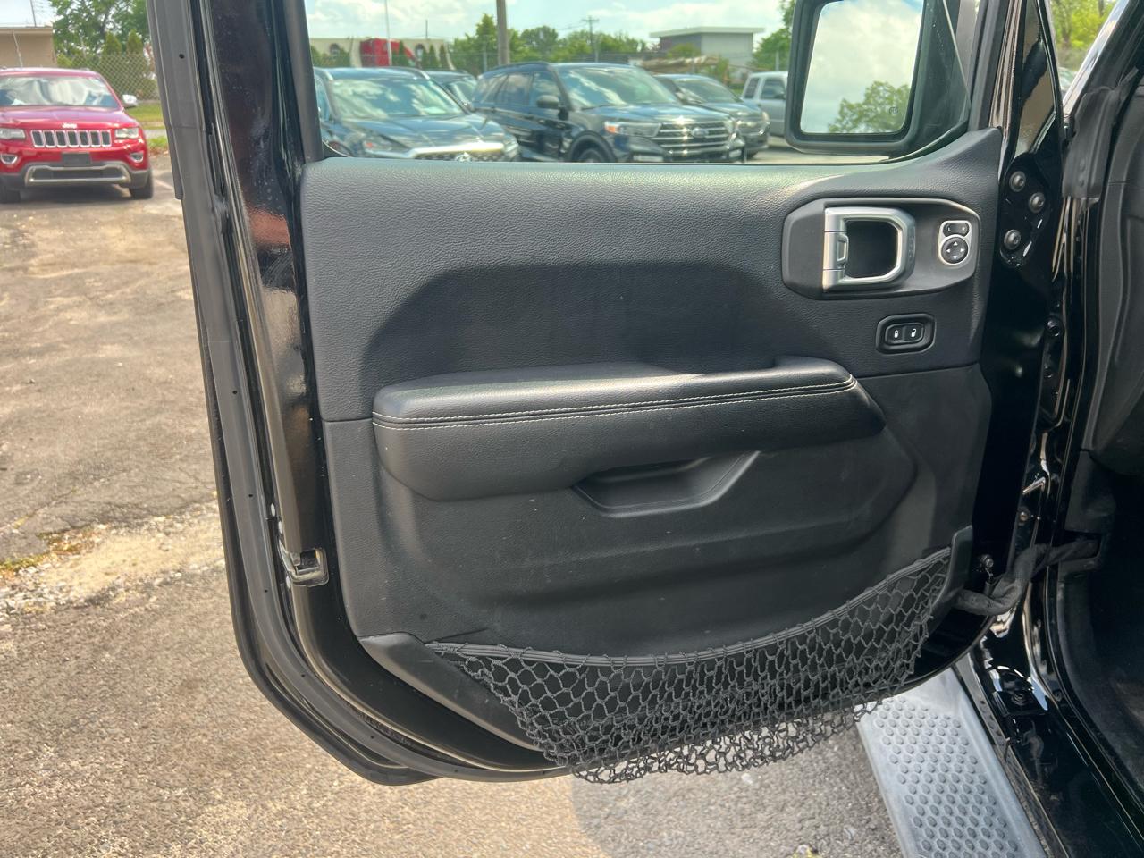 Jeep Wrangler Unlimited Sahara 2018