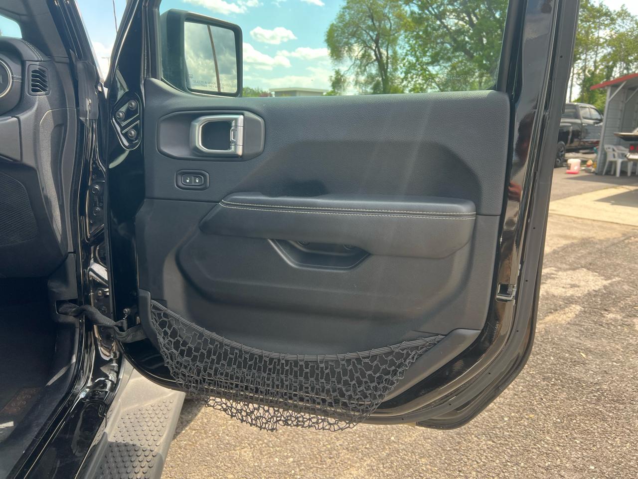 Jeep Wrangler Unlimited Sahara 2018