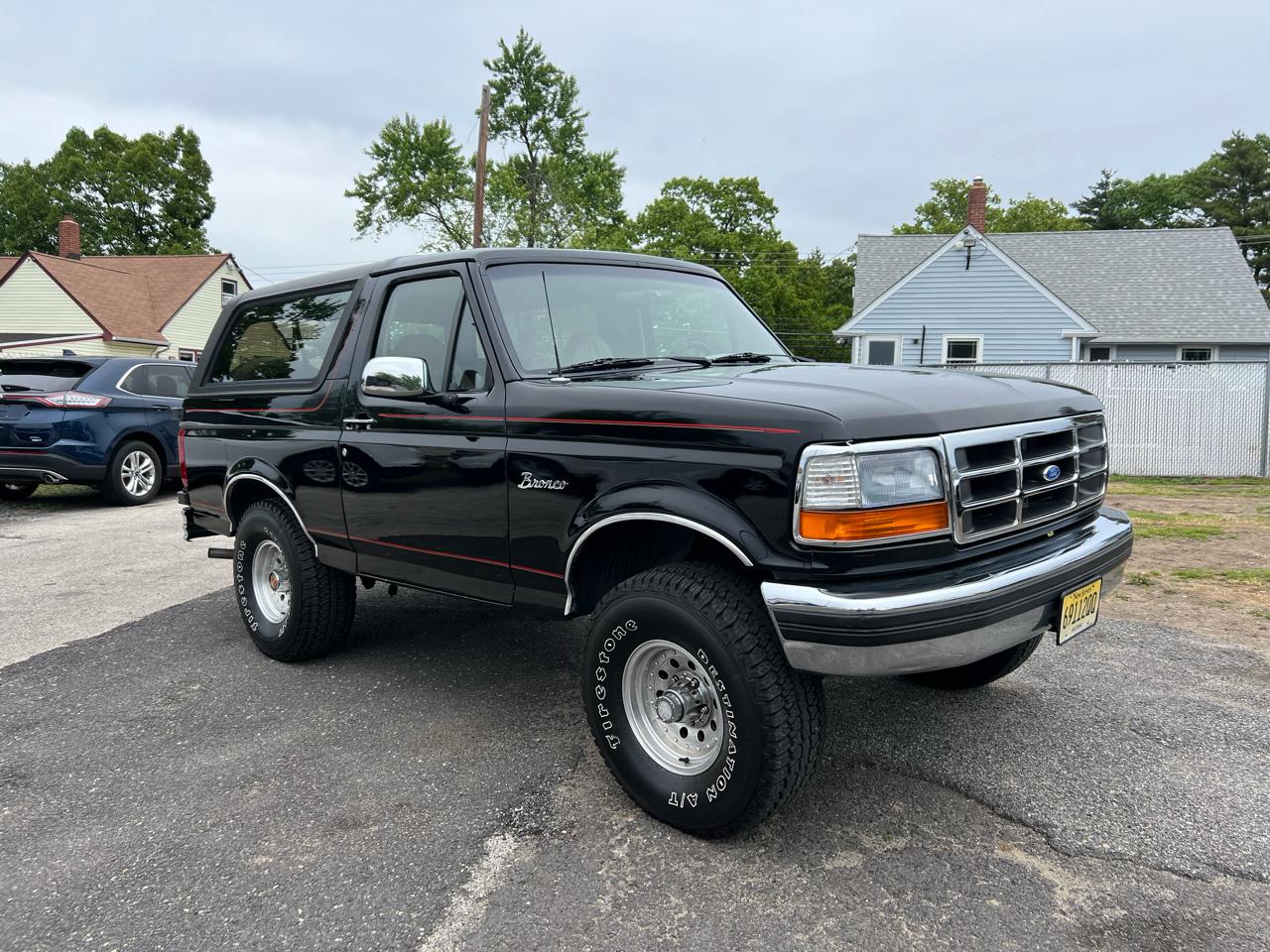 Ford Bronco Custom 1993