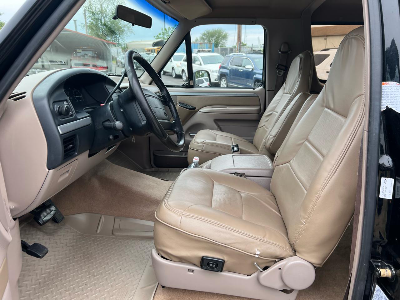 Ford Bronco Custom 1993