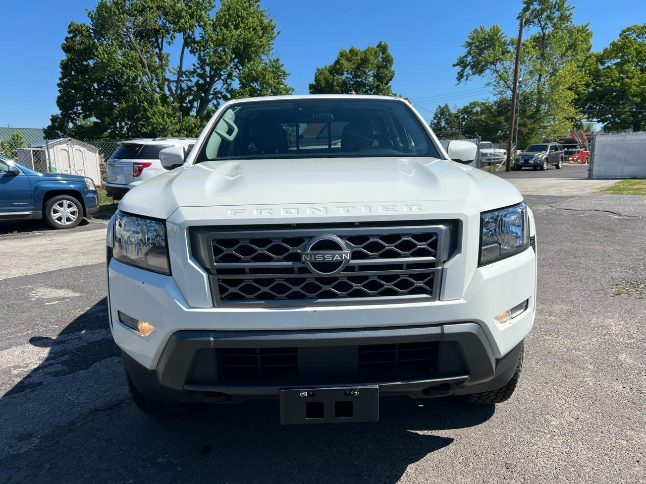 Nissan Frontier 4WD Crew Cab LWB Auto SV 2022