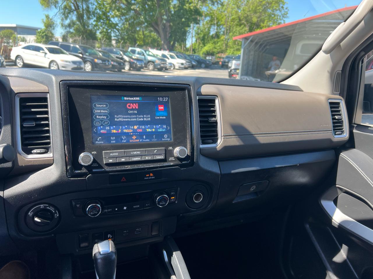 Nissan Frontier 4WD Crew Cab LWB Auto SV 2022