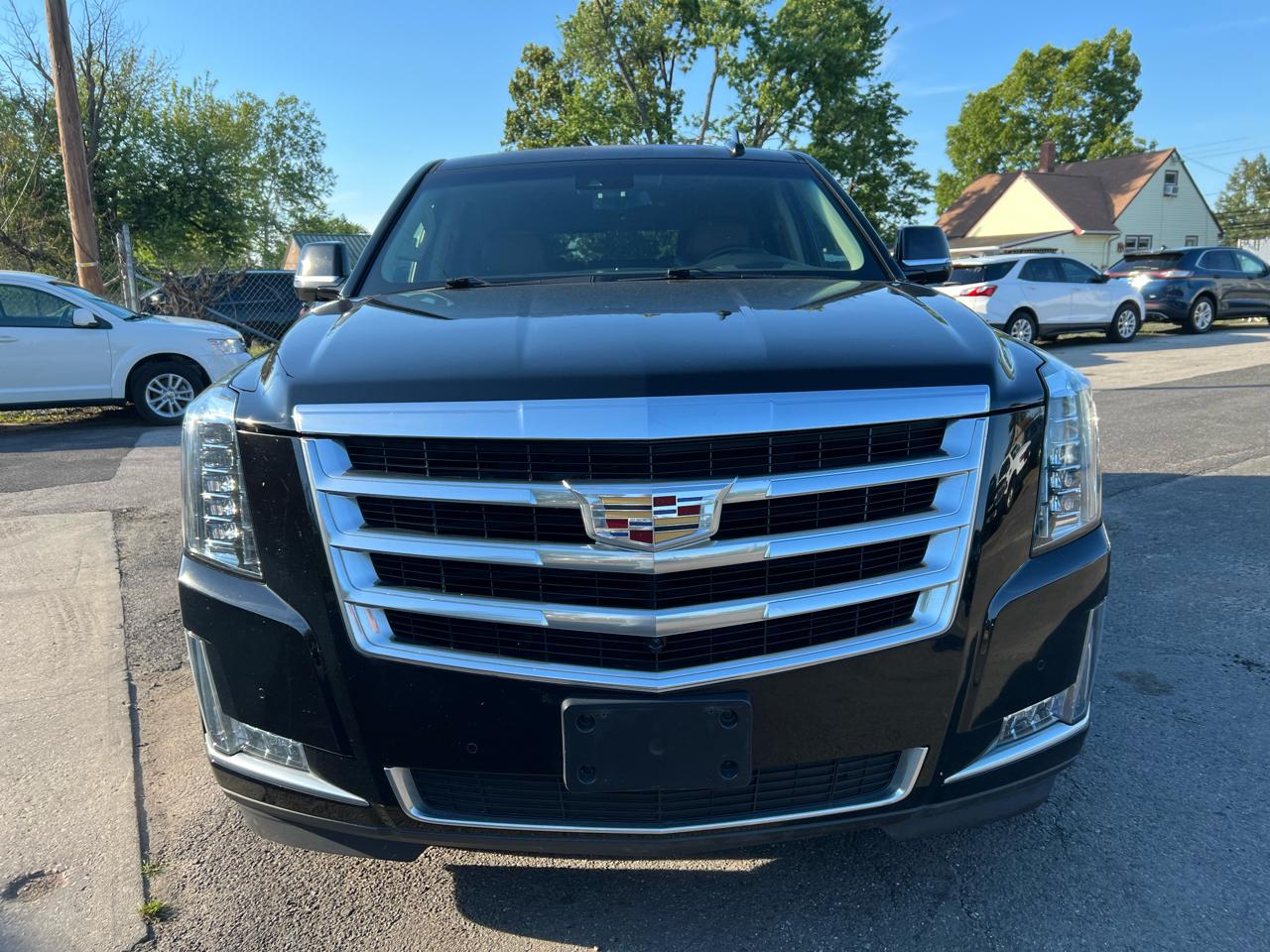 Cadillac Escalade Luxury 4WD 2017