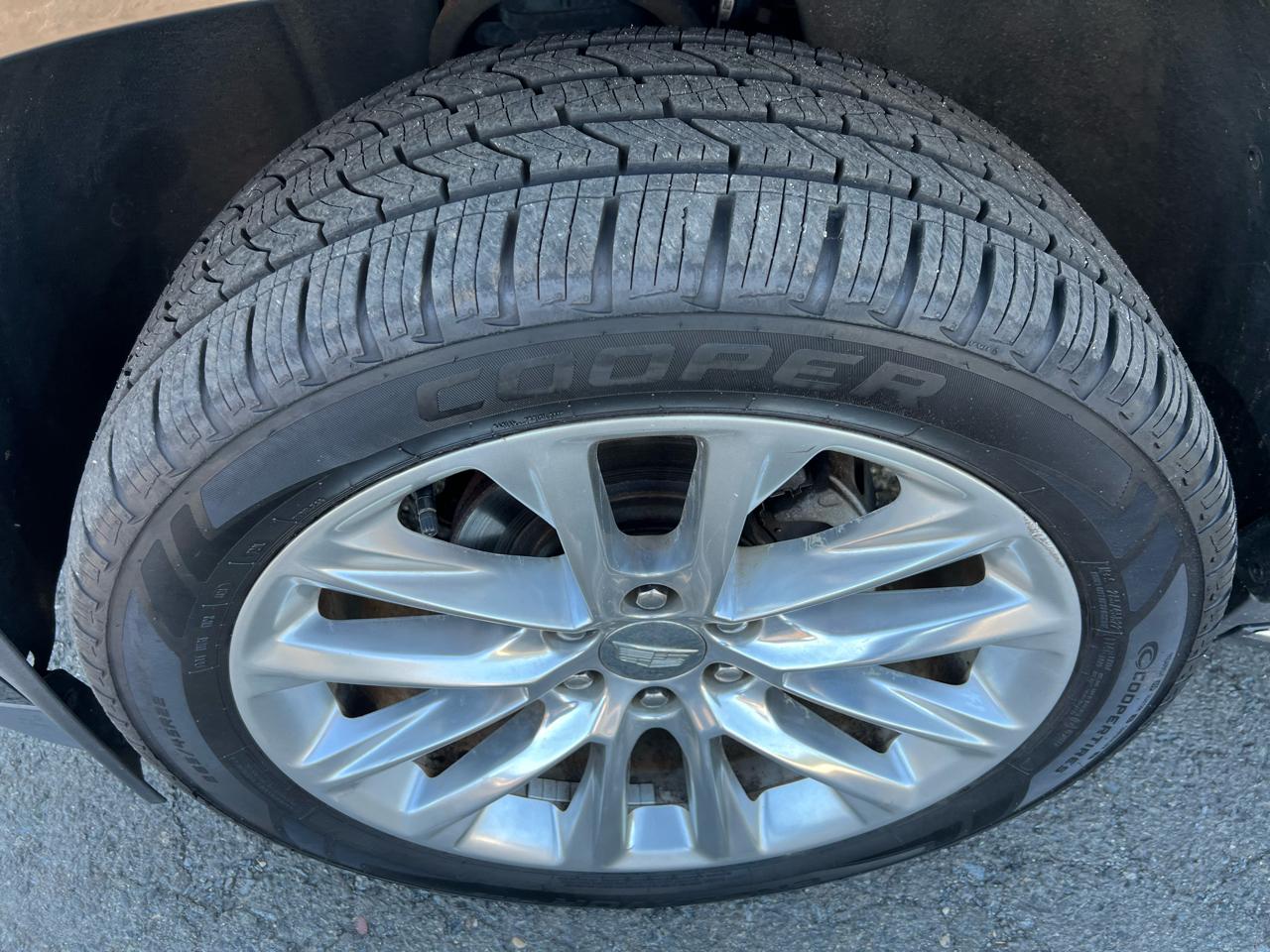 Cadillac Escalade Luxury 4WD 2017