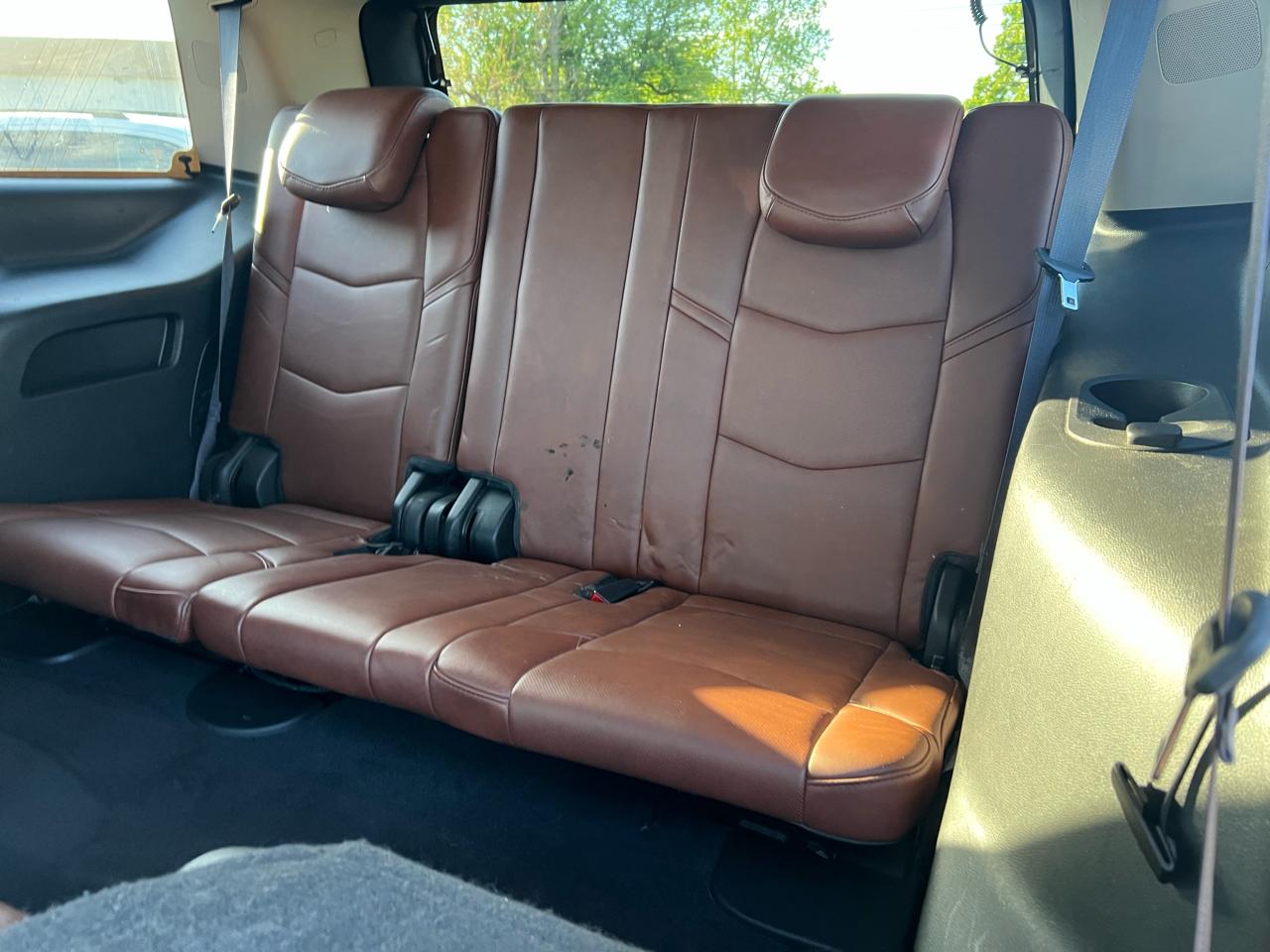 Cadillac Escalade Luxury 4WD 2017