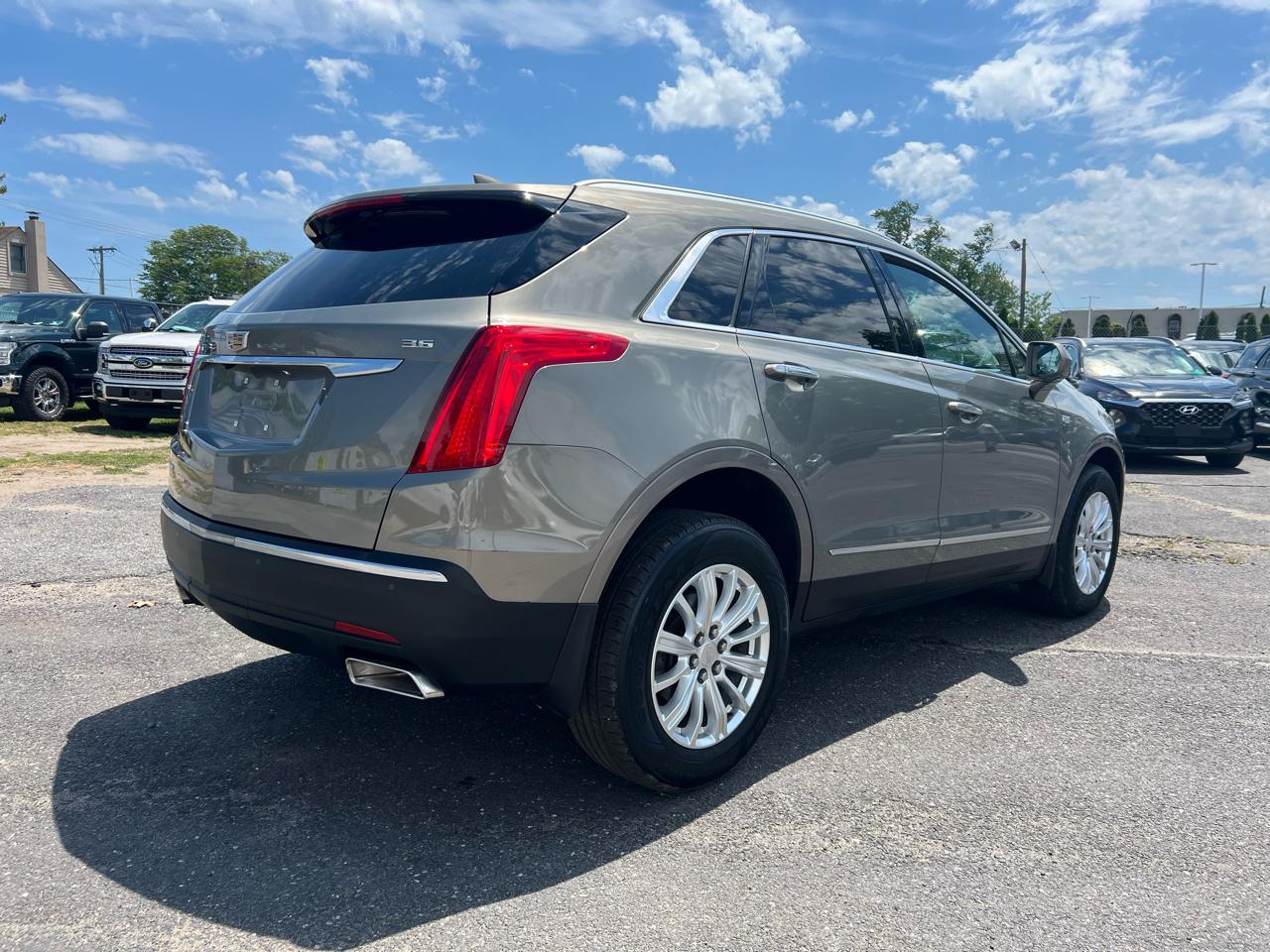 Cadillac XT5 Base AWD 2019