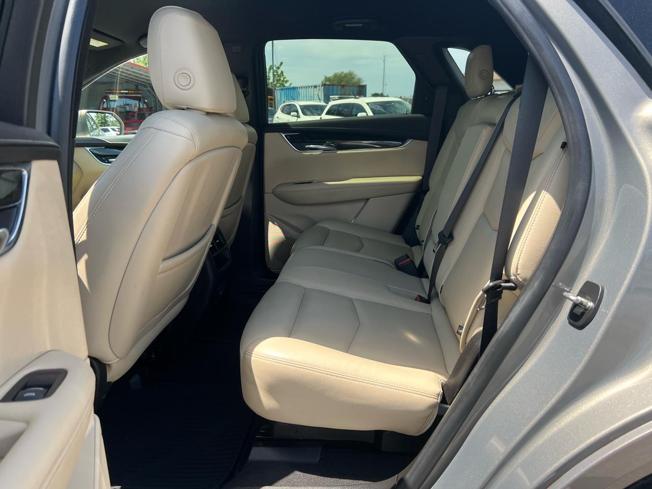 Cadillac XT5 Base AWD 2019