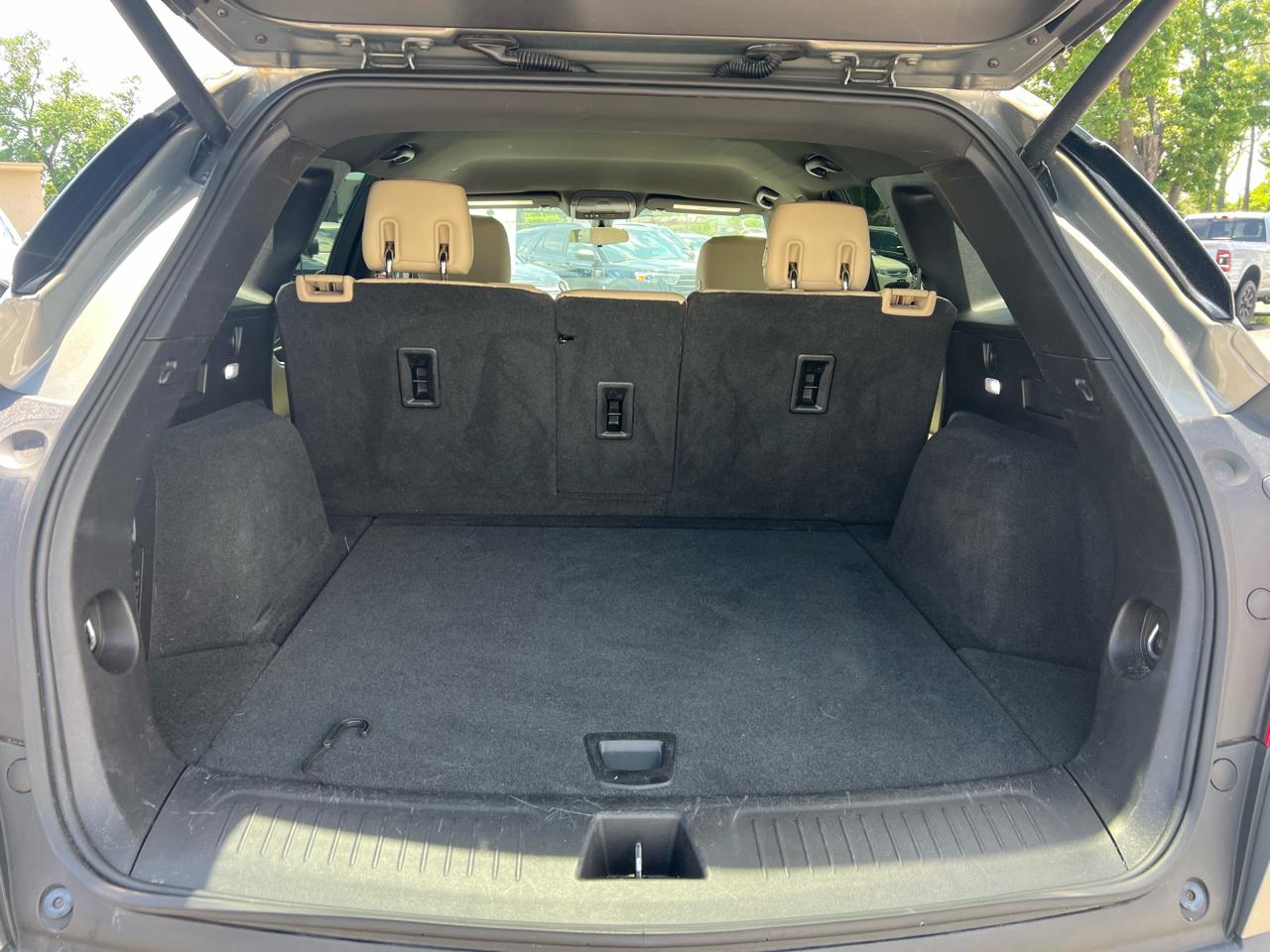 Cadillac XT5 Base AWD 2019