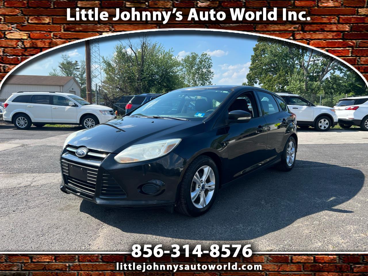 2013 Ford Focus 5 Door Hatch SE's photo