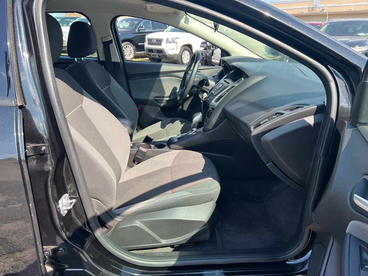 Ford Focus SE Hatch 2013