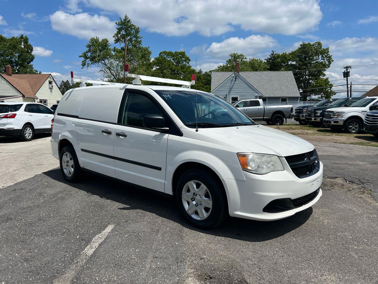 RAM Cargo Van Base 2013