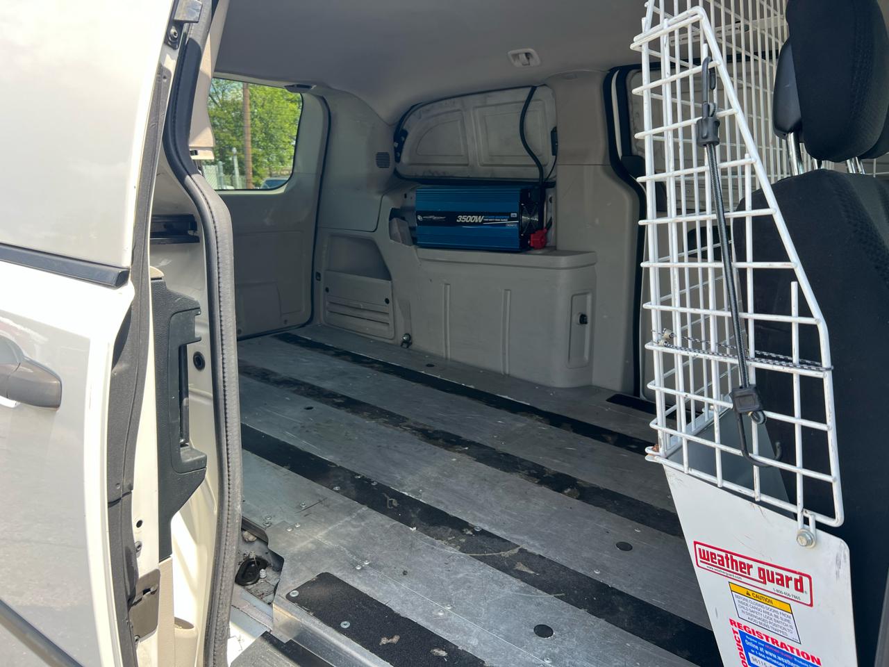 RAM Cargo Van Base 2013