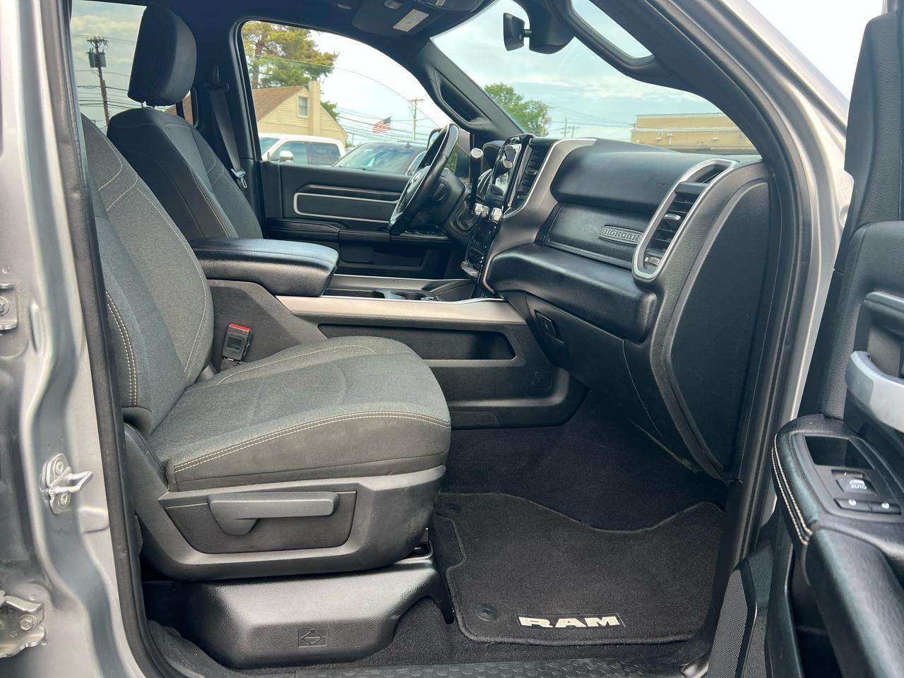 RAM 2500 Tradesman Crew Cab SWB 4WD 2021