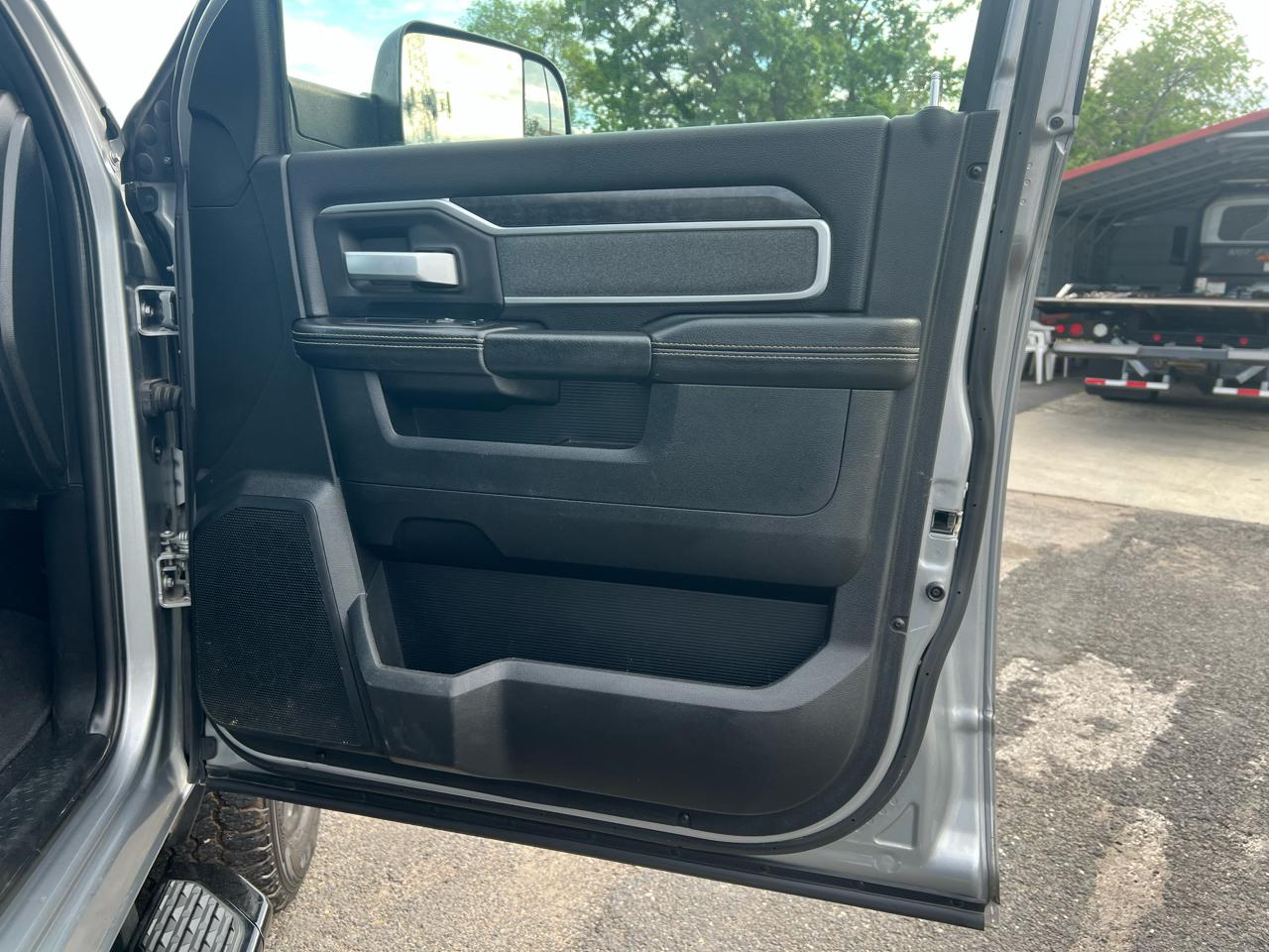 RAM 2500 Tradesman Crew Cab SWB 4WD 2021