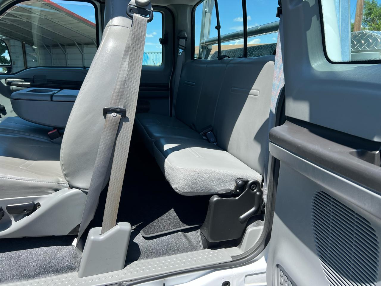 Ford F-250 SD XLT SuperCab Long Bed 4WD 2005