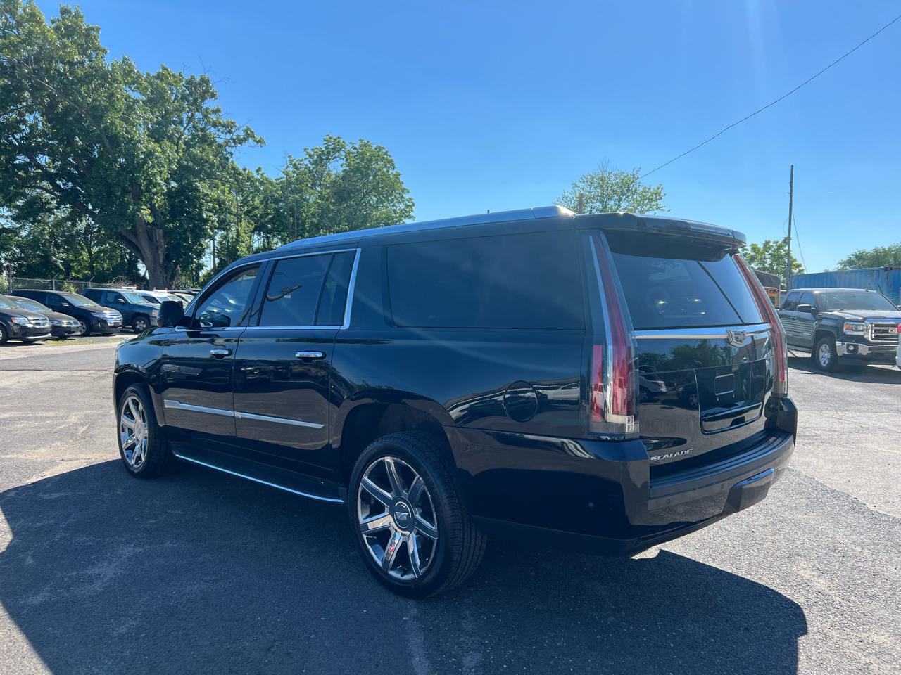 Cadillac Escalade ESV Luxury 4WD 2020