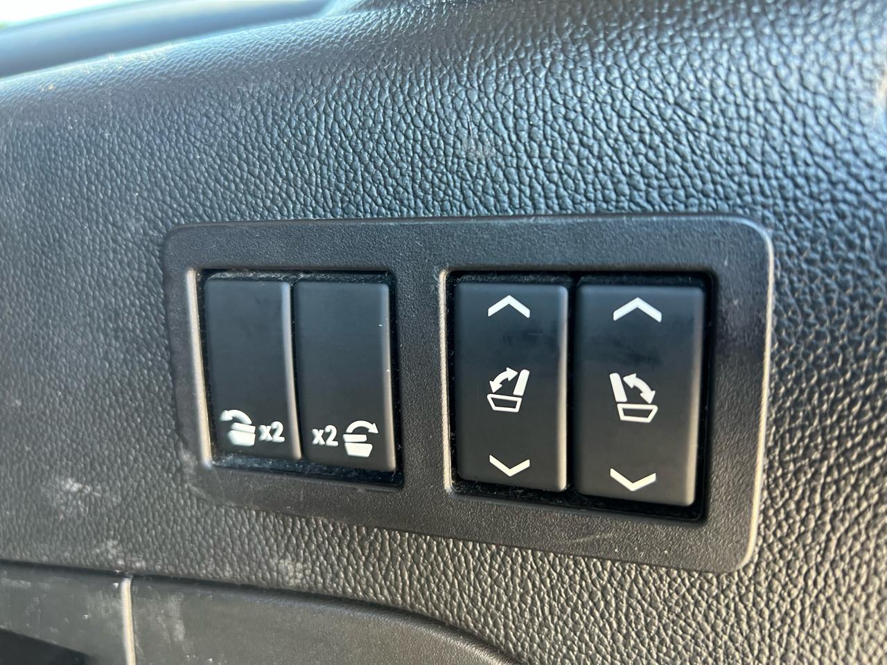 Cadillac Escalade ESV Luxury 4WD 2020