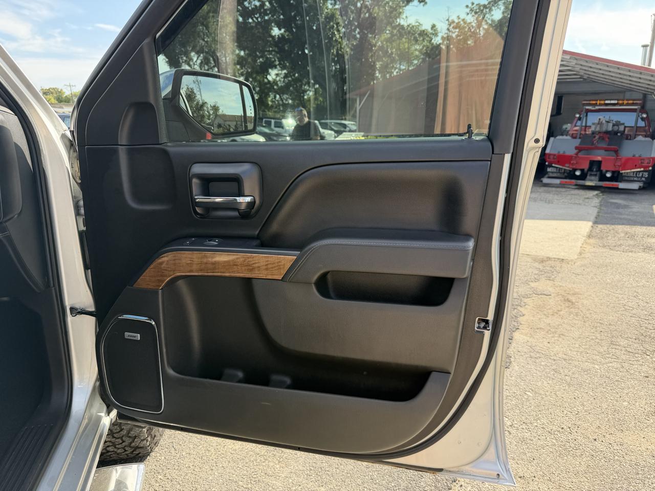 Chevrolet Silverado 1500 4WD Crew Cab 143.5" LTZ 2014
