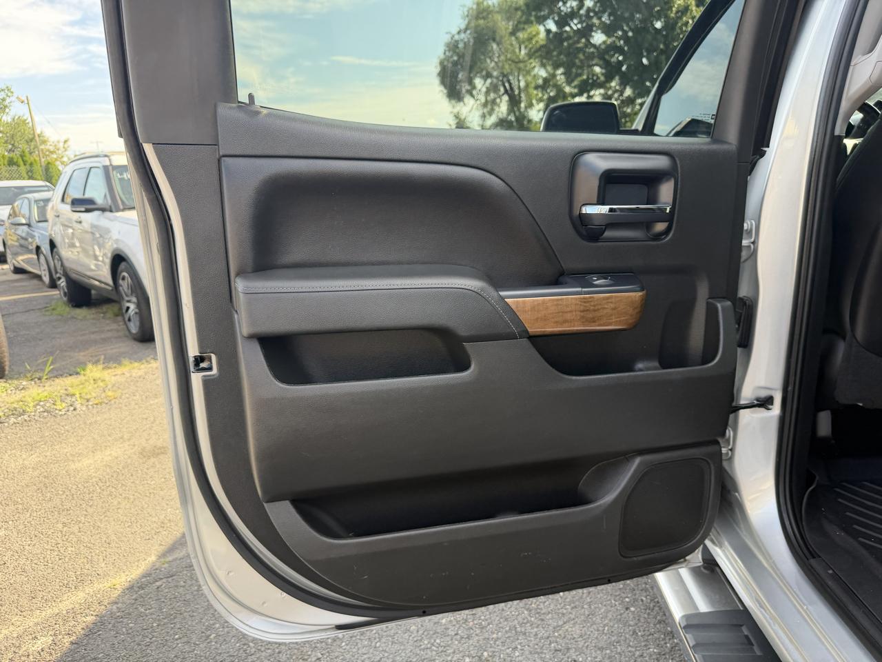 Chevrolet Silverado 1500 4WD Crew Cab 143.5" LTZ 2014