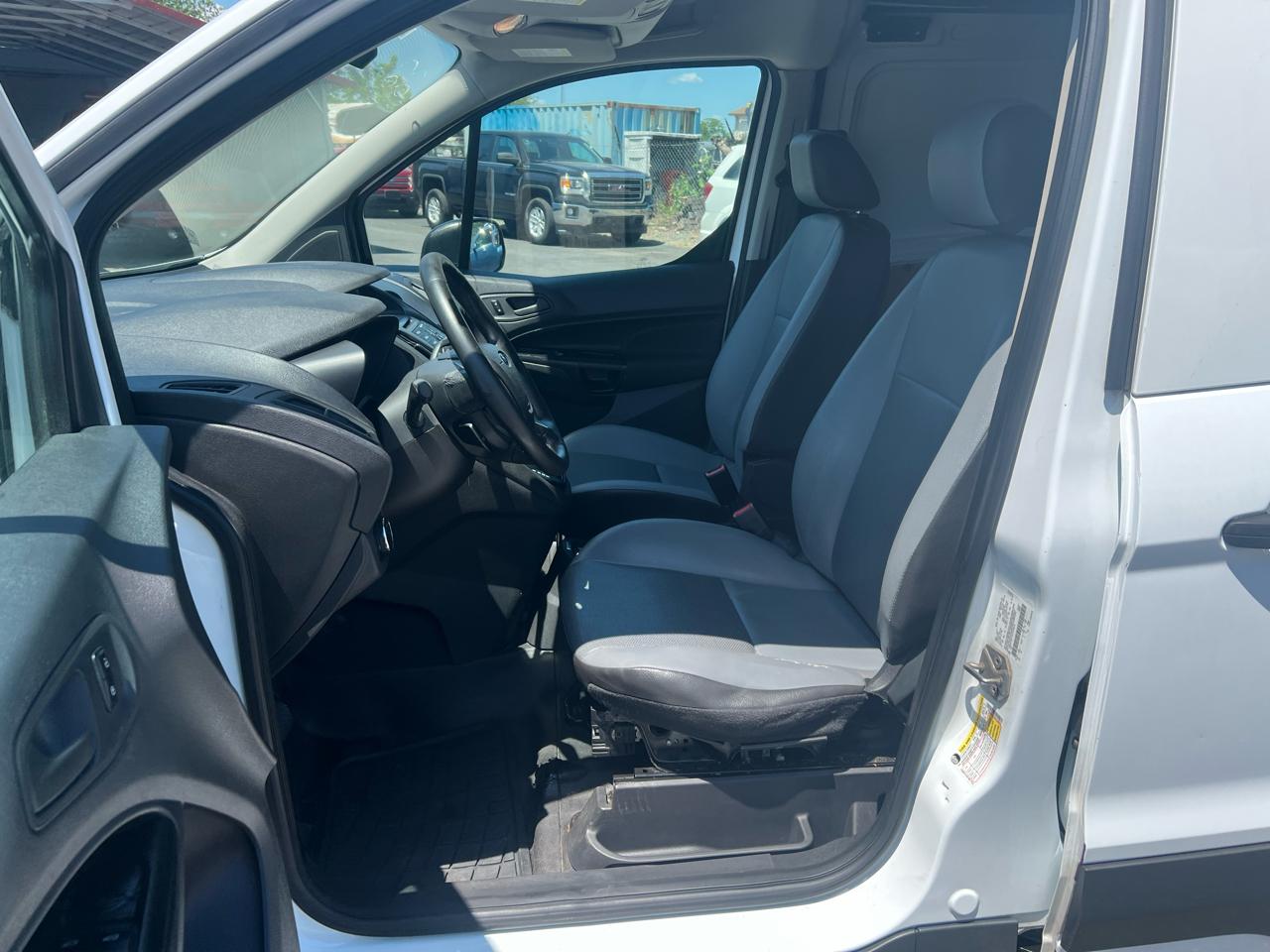 Ford Transit Connect Cargo Van XL SWB w/Rear Liftgate 2017