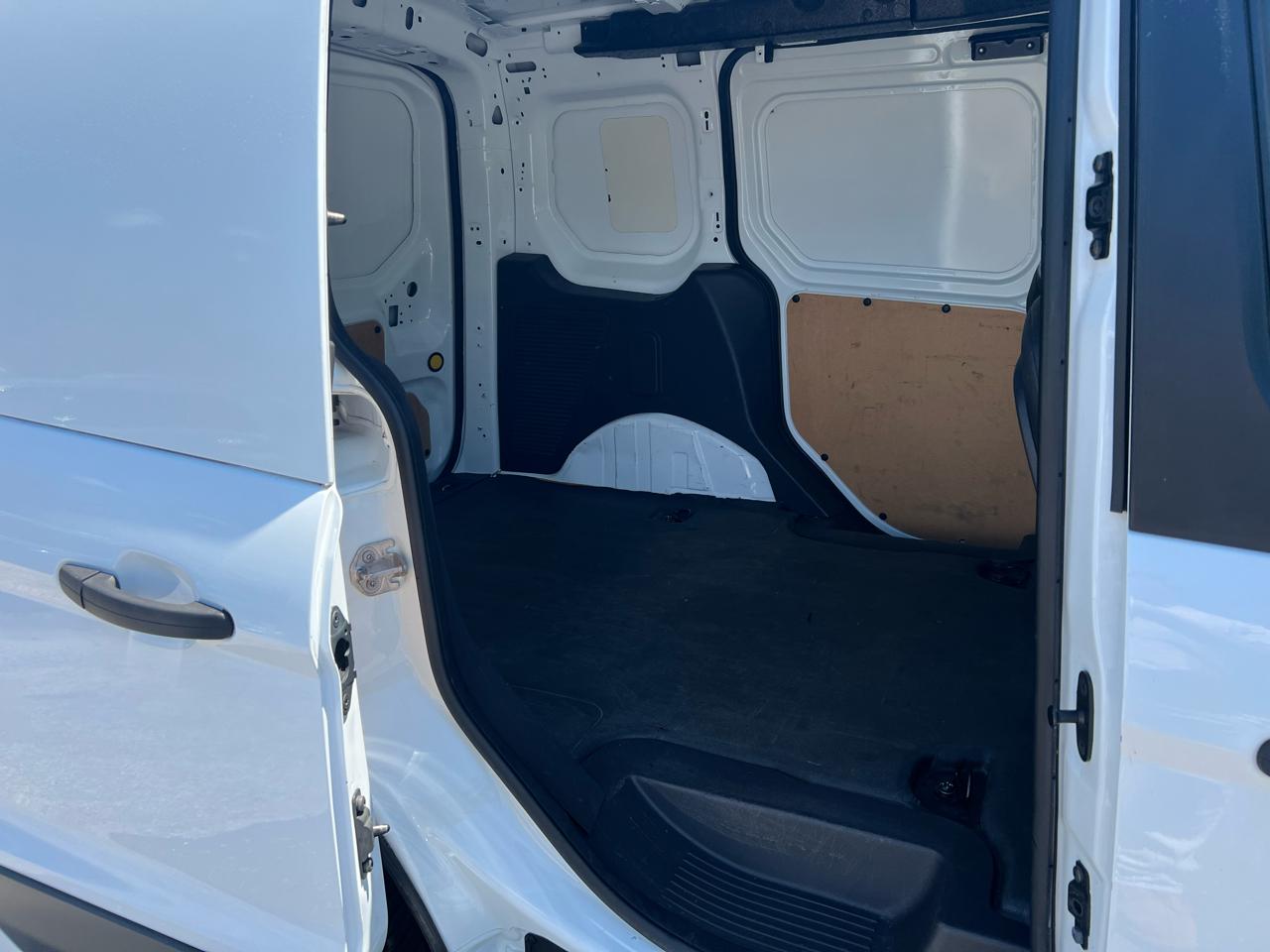 Ford Transit Connect Cargo Van XL SWB w/Rear Liftgate 2017