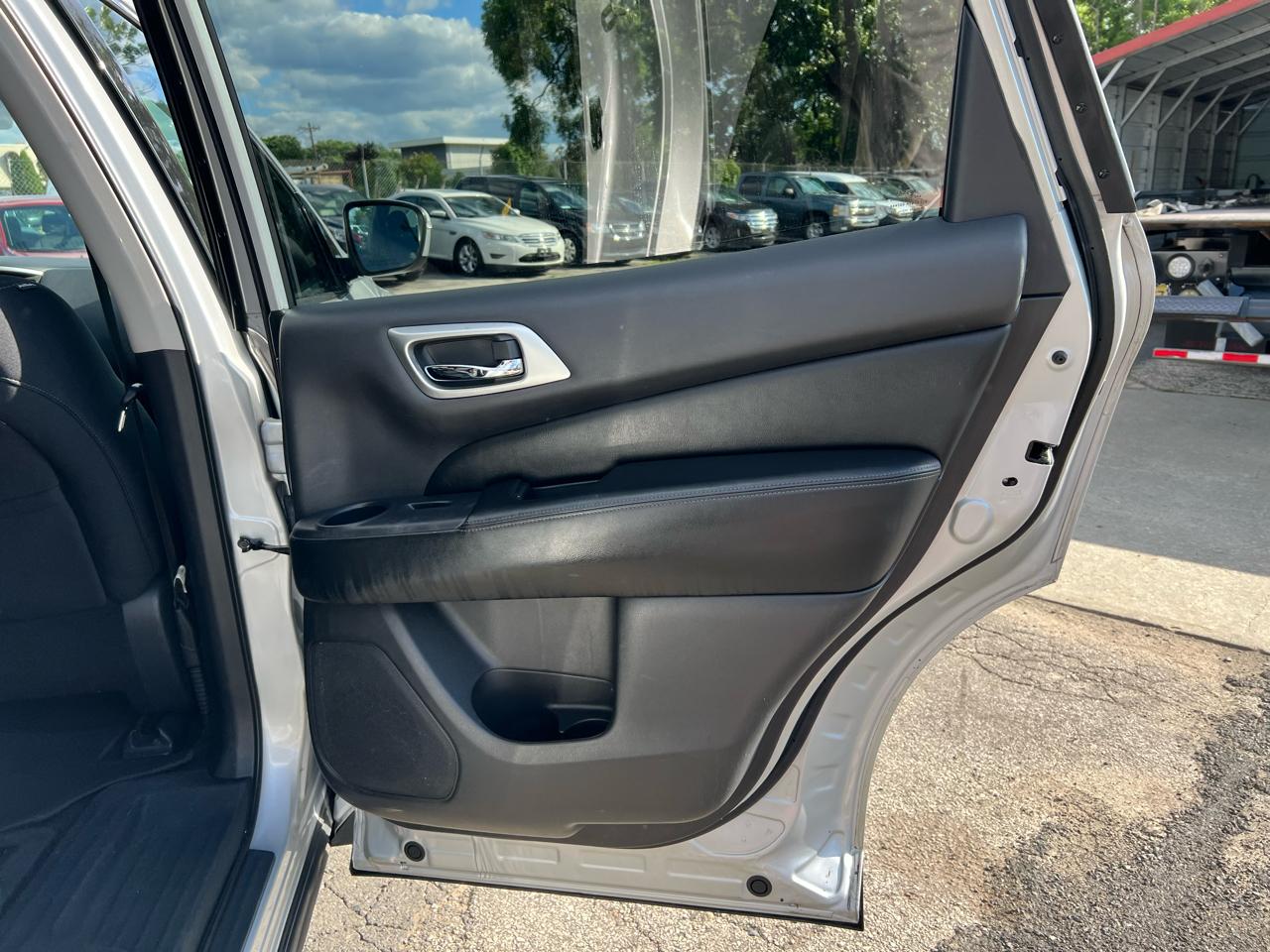 Nissan Pathfinder Platinum 4WD 2018