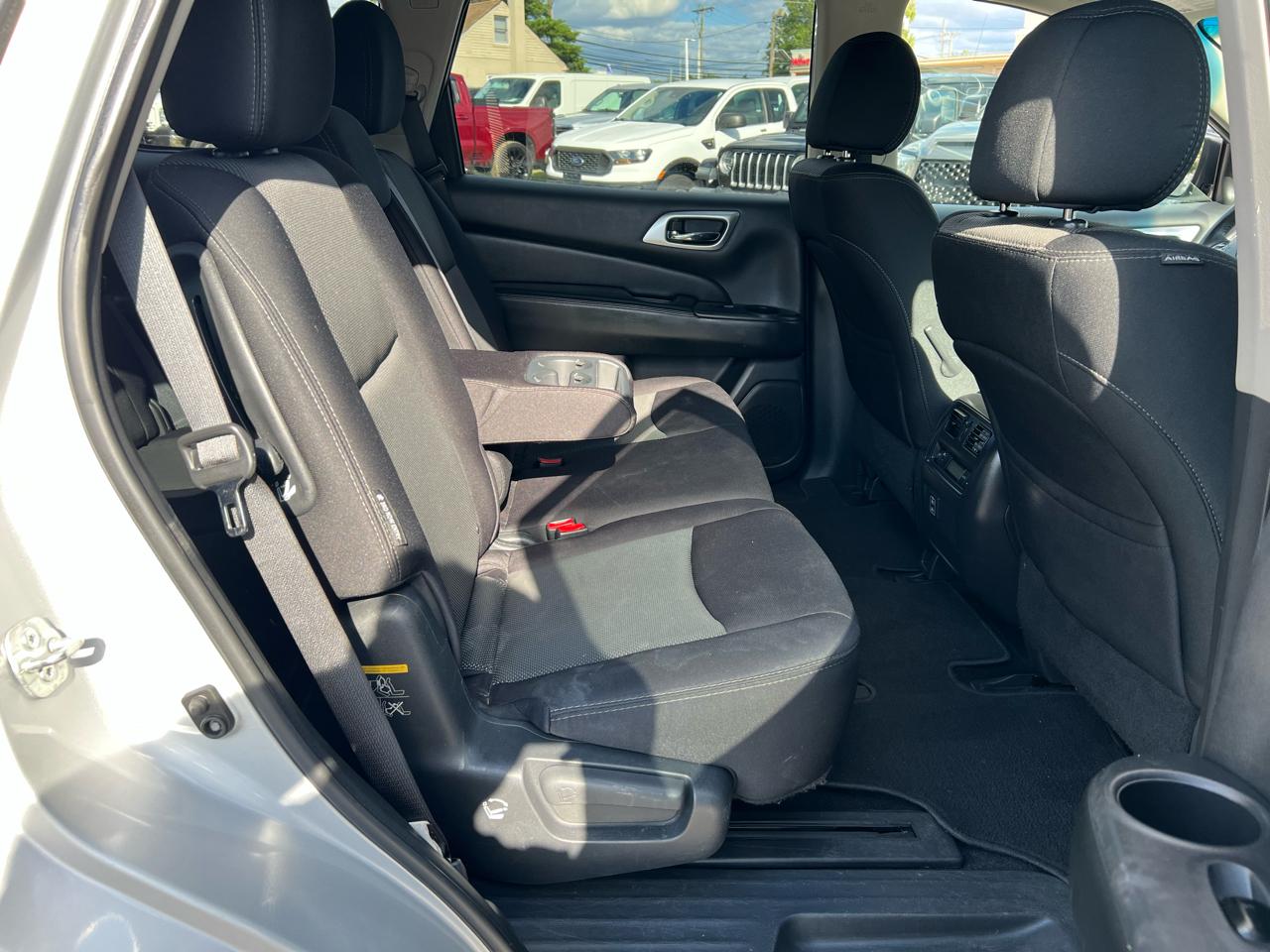 Nissan Pathfinder Platinum 4WD 2018