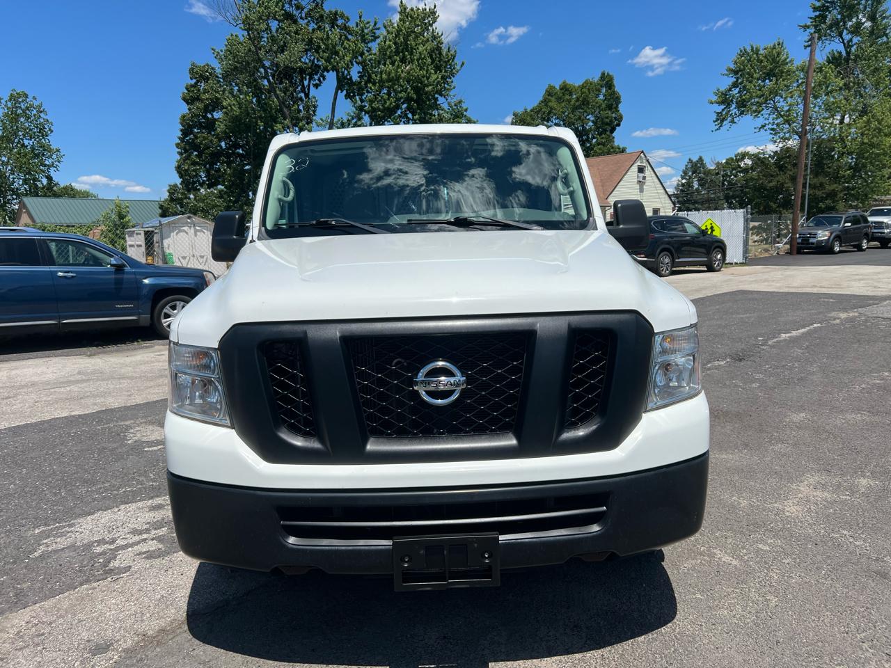 Nissan NV 2500  2019