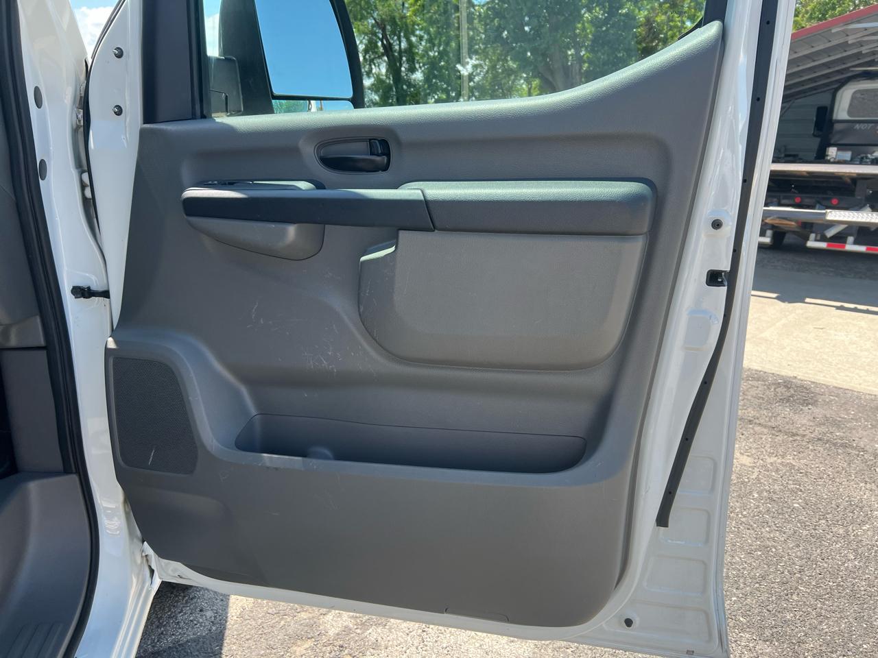 Nissan NV 2500  2019