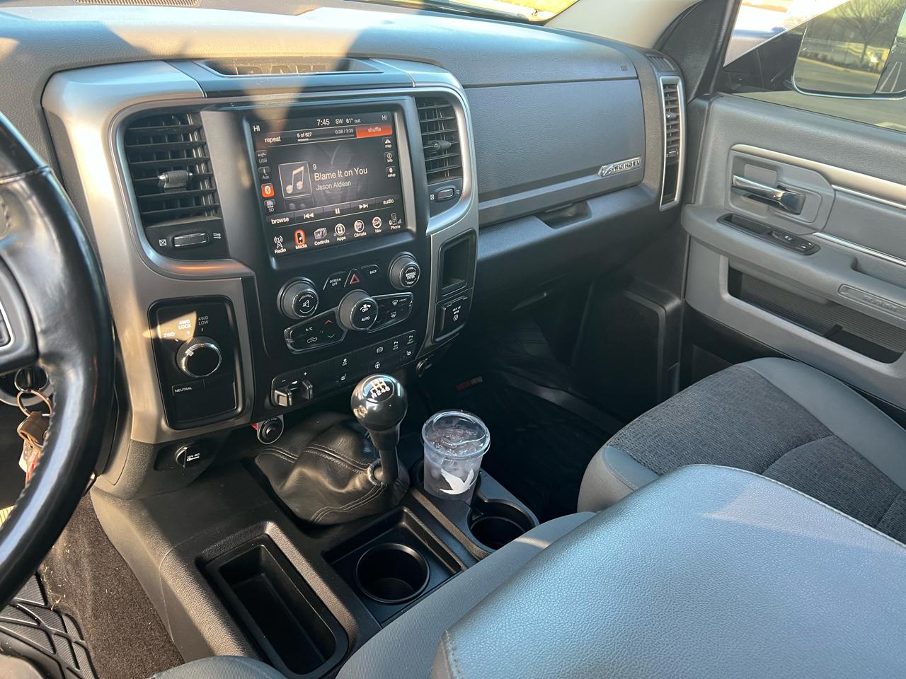 RAM 2500 4WD Crew Cab 149" Big Horn 2016