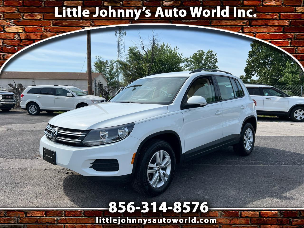 Volkswagen Tiguan S 2017
