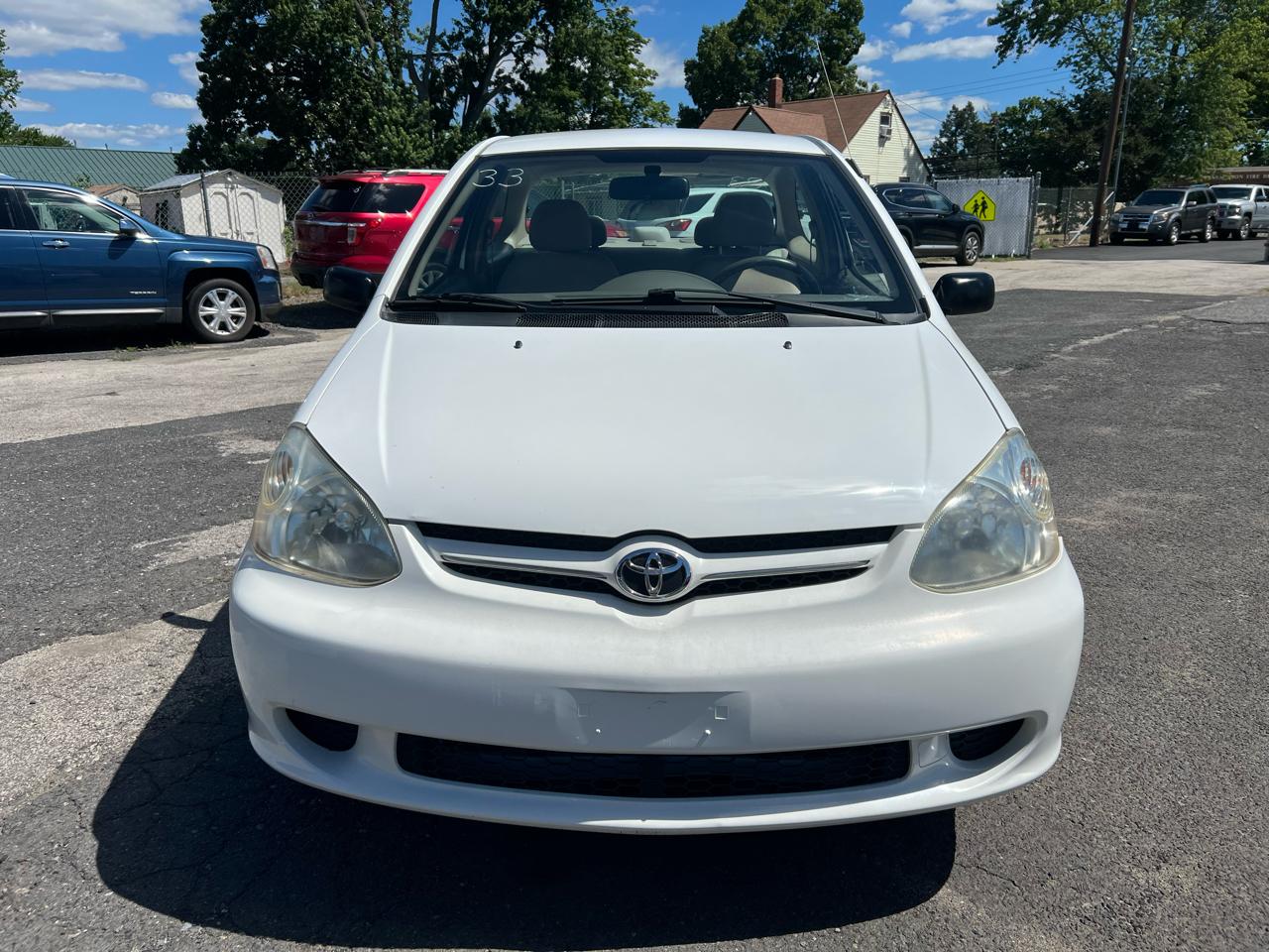 Toyota ECHO 2-Door Sedan 2003