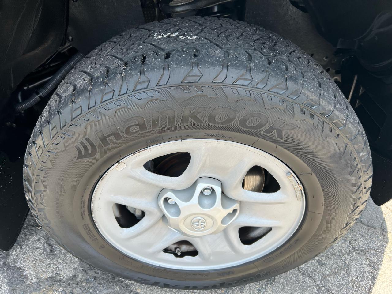Toyota Tundra SR5 4.6L V8 Double Cab 4WD 2018
