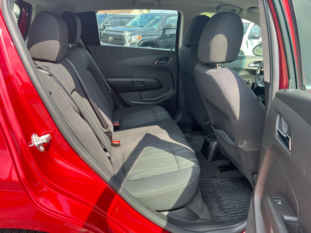 Chevrolet Sonic LT Auto 5-Door 2013