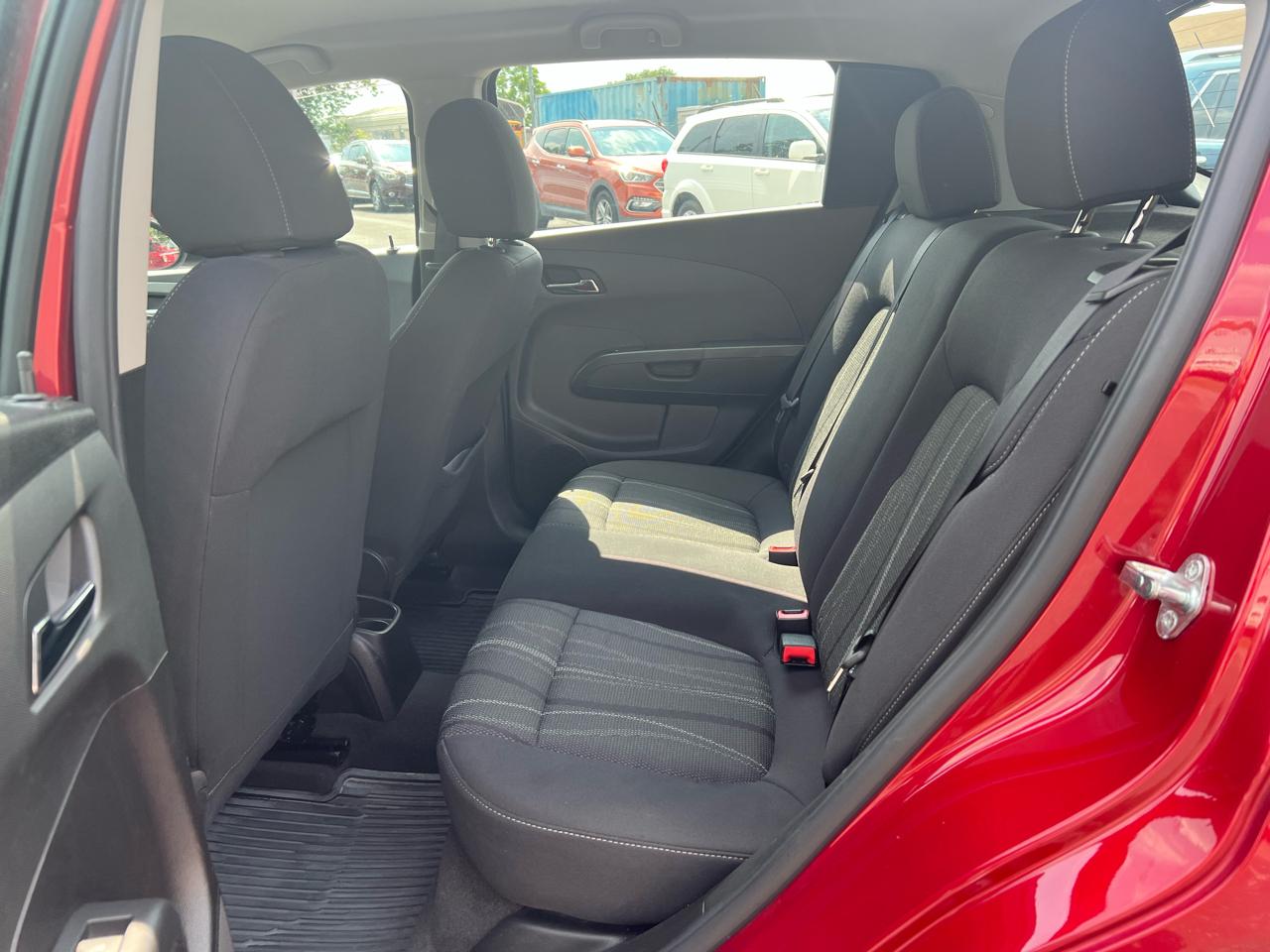 Chevrolet Sonic LT Auto 5-Door 2013