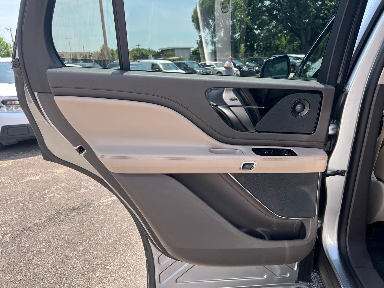 Lincoln Aviator Reserve AWD 2020