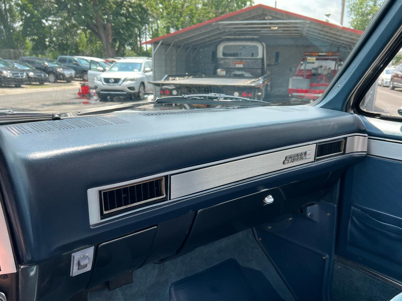 GMC K10  1987